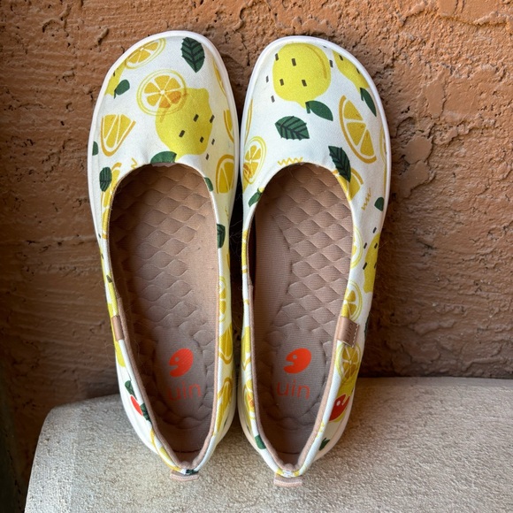 Uin Lemon Print Slip On Canvas Shoes - Picture 4 of 7